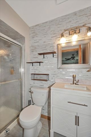 10501 Eagle Ridge Drive, Orland Park, IL 60467