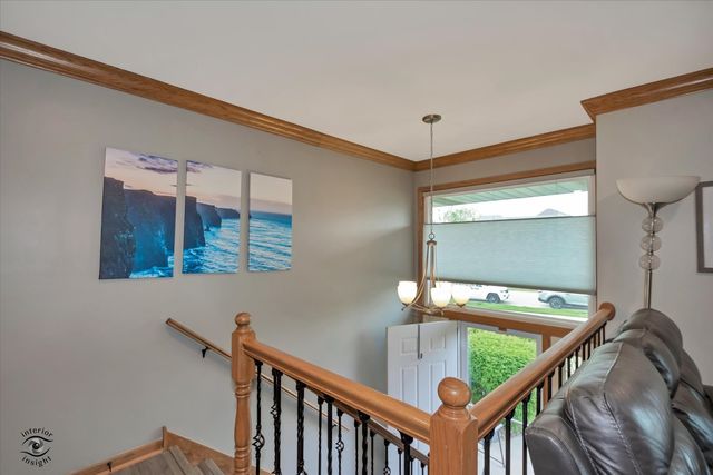 10501 Eagle Ridge Drive, Orland Park, IL 60467