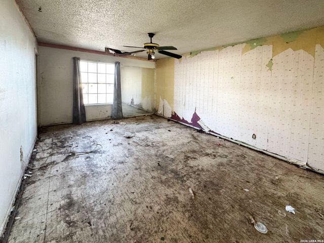 8515 Glen, San Antonio, TX 78239