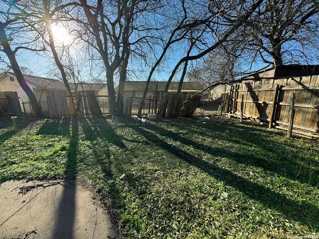 8515 Glen, San Antonio, TX 78239