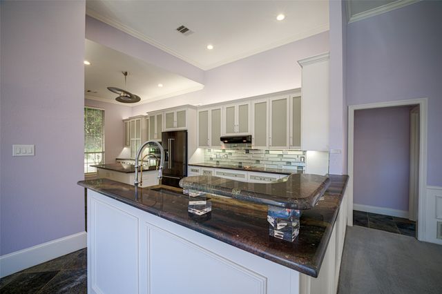 7200 Elmswood Lane, Plano, TX 75025