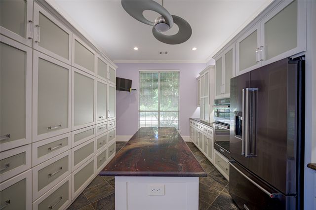 7200 Elmswood Lane, Plano, TX 75025