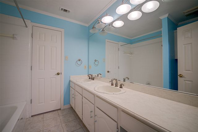 7200 Elmswood Lane, Plano, TX 75025