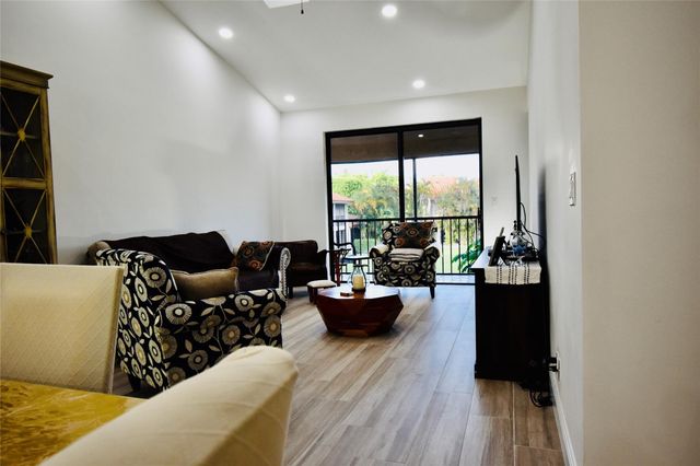 7917 La Mirada Drive, Boca Raton, FL 33433