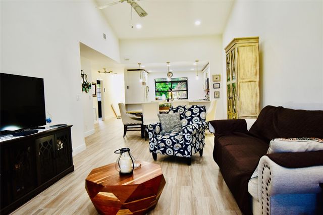 7917 La Mirada Drive, Boca Raton, FL 33433