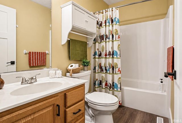 58030 Prairie Ridge Road, Goshen, IN 46528