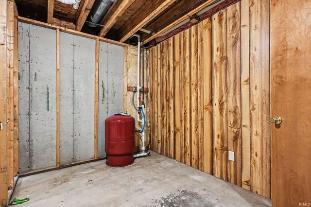 58030 Prairie Ridge Road, Goshen, IN 46528
