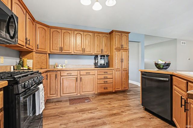 58030 Prairie Ridge Road, Goshen, IN 46528