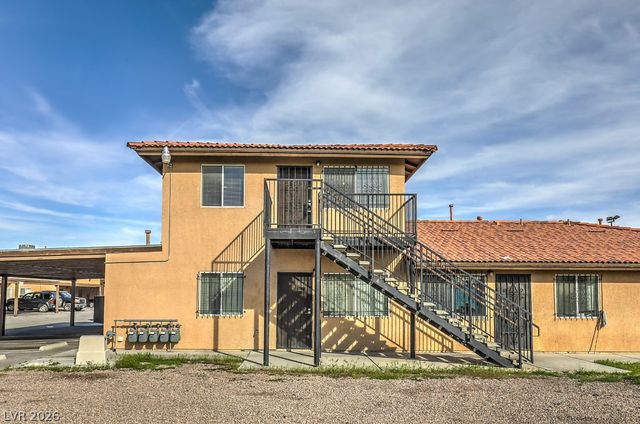 3127 North Walnut Road A, Las Vegas, NV 89115
