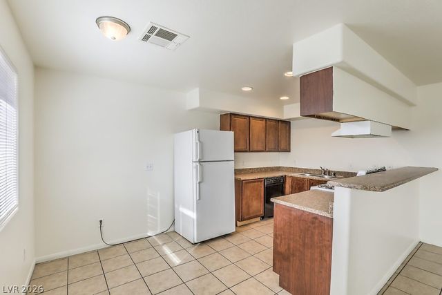 3127 North Walnut Road A, Las Vegas, NV 89115