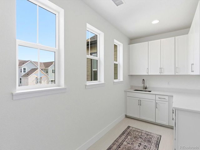 6526 Still Pine Cir, Castle Pines, CO 80108