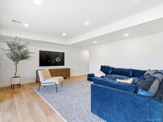 6526 Still Pine Cir, Castle Pines, CO 80108