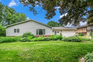 2079 N Lofgren Road, Rolling Prairie, IN 46371