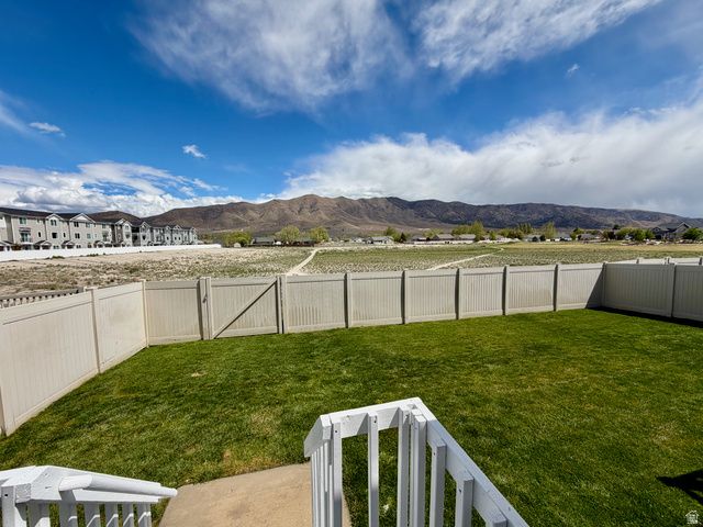 3794 N TUMWATER LN, Eagle Mountain, UT 84005