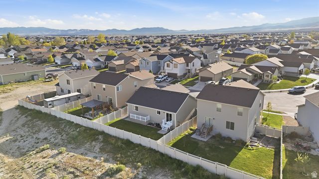 3794 N TUMWATER LN, Eagle Mountain, UT 84005