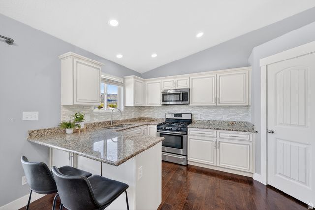 3794 N TUMWATER LN, Eagle Mountain, UT 84005