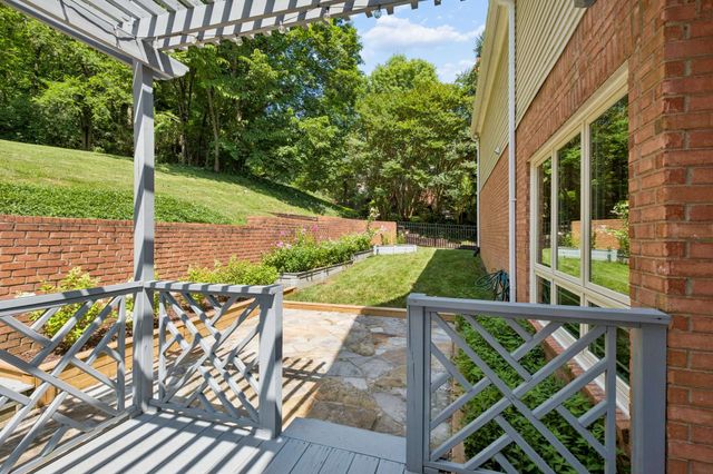707 Roantree Dr, Brentwood, TN 37027