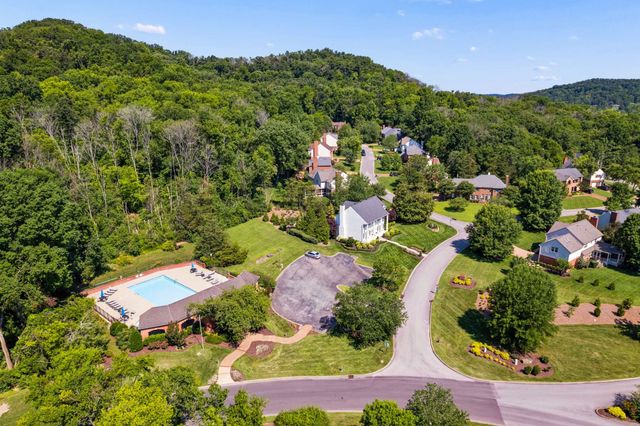 707 Roantree Dr, Brentwood, TN 37027