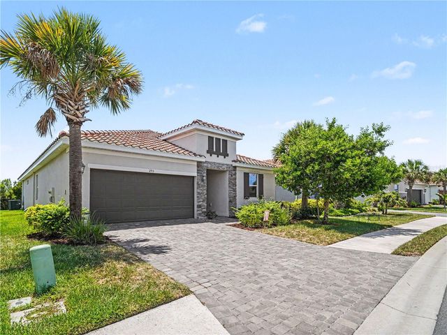 293 DAYLILY BOULEVARD, Nokomis, FL 34275