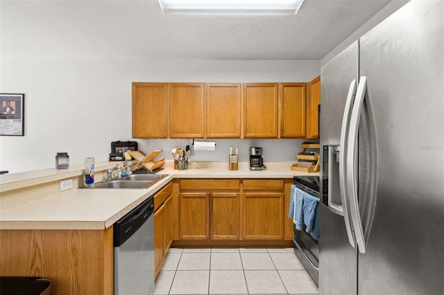 9816 CARLSDALE DRIVE, Riverview, FL 33578