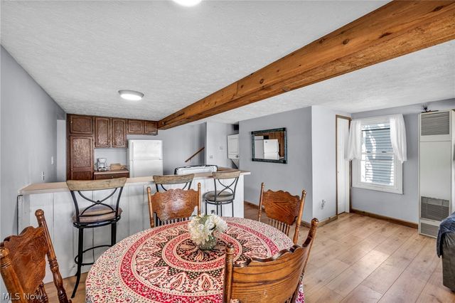 15 Lake Hurst Drive, Ashtabula, OH 44004