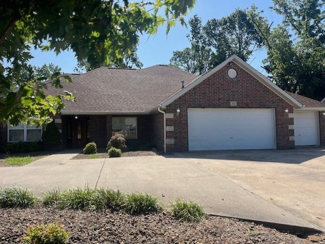 503 SW Tunbridge Drive, Bentonville, AR 72712