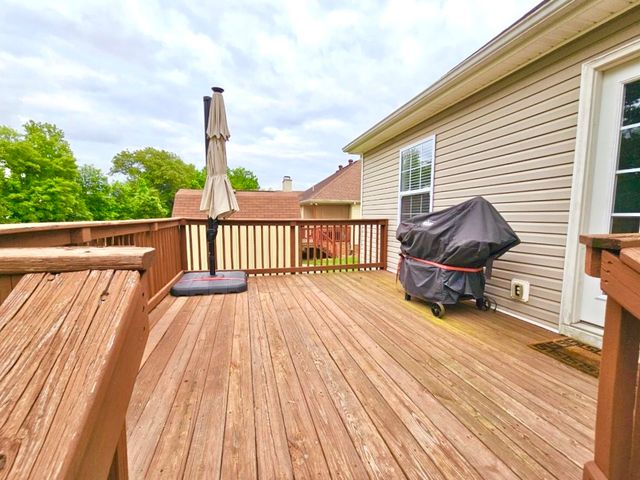 2871 Prince Dr, Clarksville, TN 37043