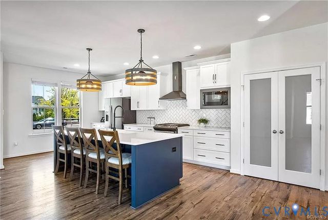 10801 Porter Park Ln, Glen Allen, VA 23059