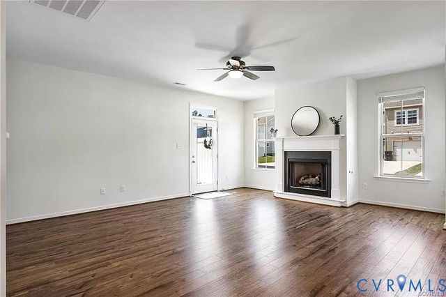 10801 Porter Park Ln, Glen Allen, VA 23059