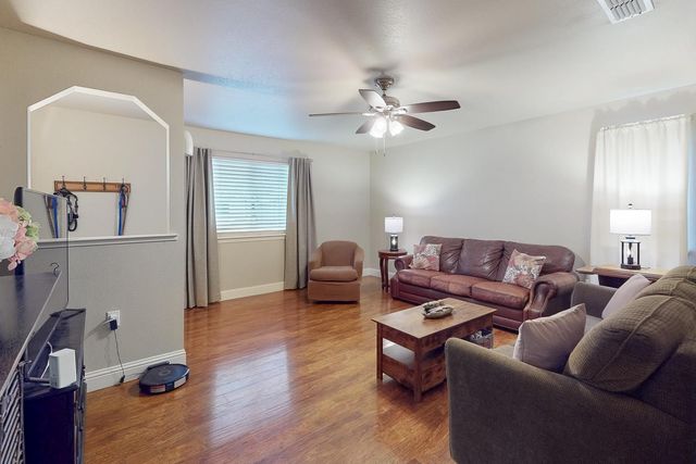 9623 Rachel St, Live Oak, CA 95953