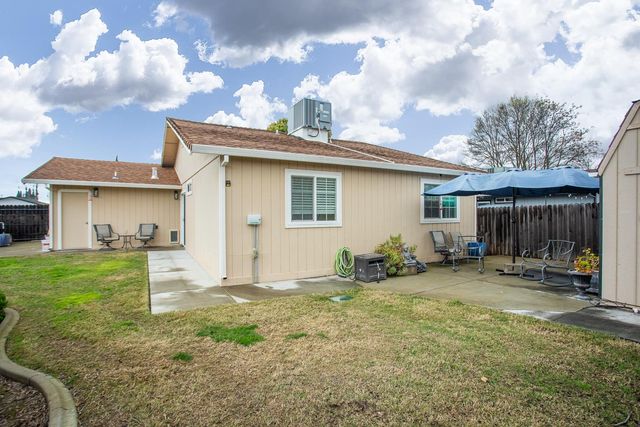 9623 Rachel St, Live Oak, CA 95953