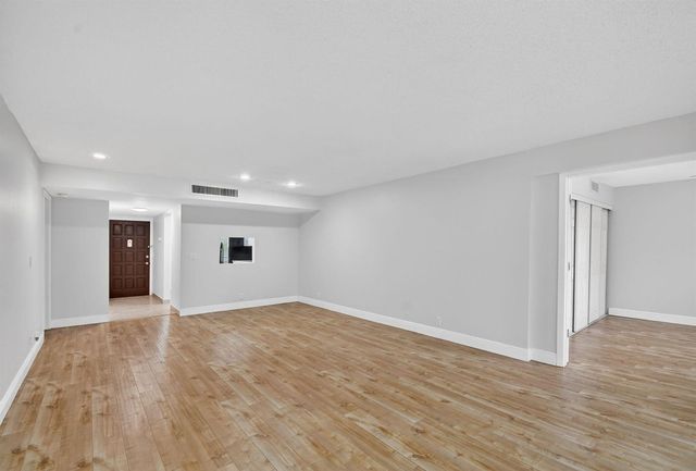 4080 Tivoli Court 206, Lake Worth, FL 33467