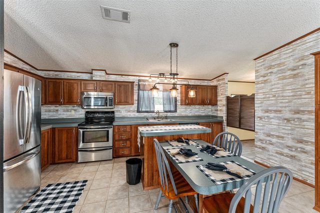 8960 SW 32ND TERRACE, Ocala, FL 34476