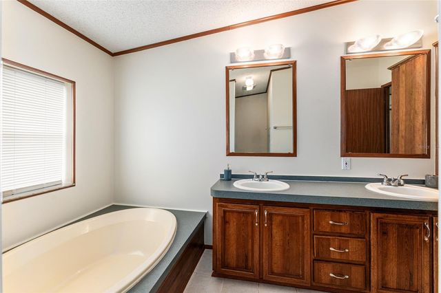 8960 SW 32ND TERRACE, Ocala, FL 34476