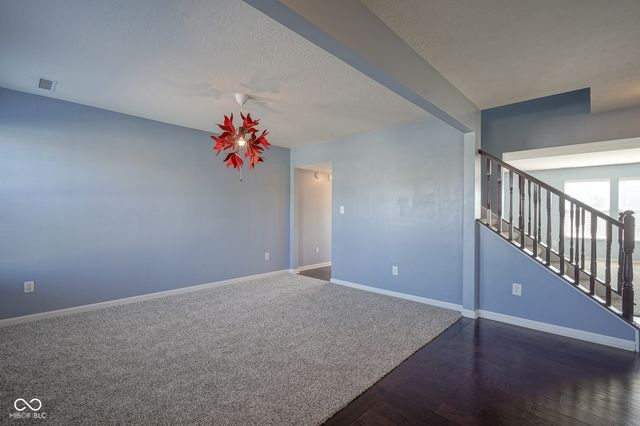 8634 N Dresden Drive, Mccordsville, IN 46055