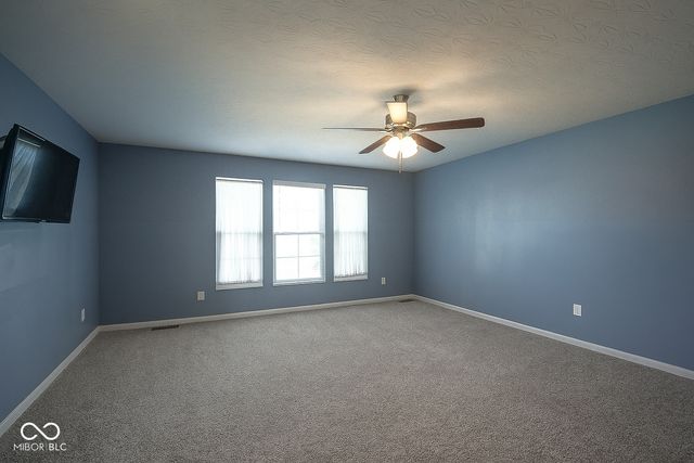 8634 N Dresden Drive, Mccordsville, IN 46055