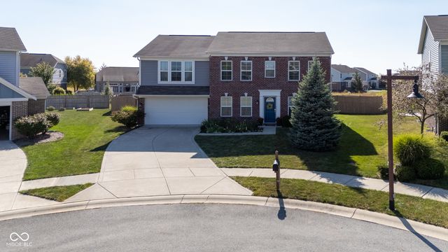 8634 N Dresden Drive, Mccordsville, IN 46055