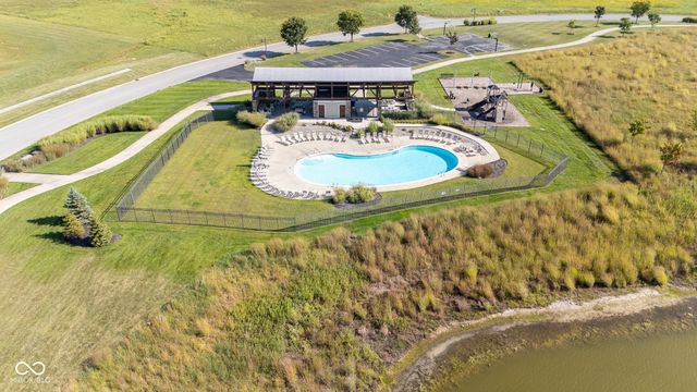 8634 N Dresden Drive, Mccordsville, IN 46055