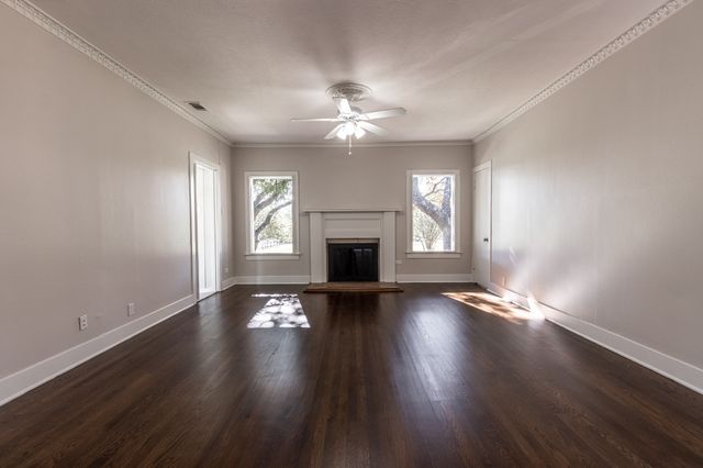 3905 Prescott Avenue, Dallas, TX 75219