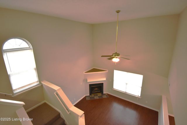 4221 Willowview Blvd, Louisville, KY 40299