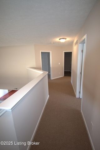 4221 Willowview Blvd, Louisville, KY 40299