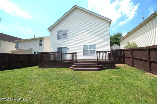 4221 Willowview Blvd, Louisville, KY 40299