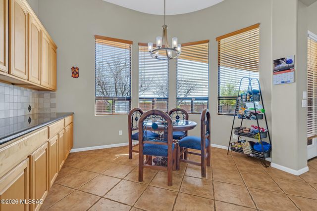 9350 E Still Springs Place, Vail, AZ 85641