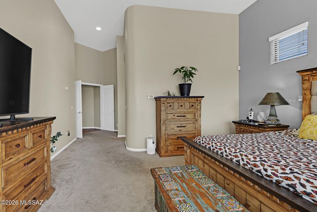 9350 E Still Springs Place, Vail, AZ 85641