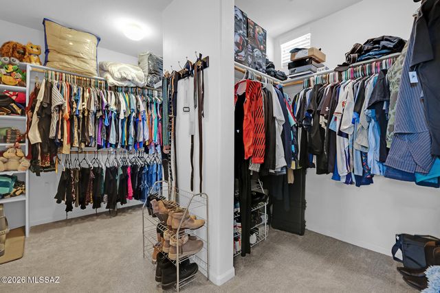 9350 E Still Springs Place, Vail, AZ 85641