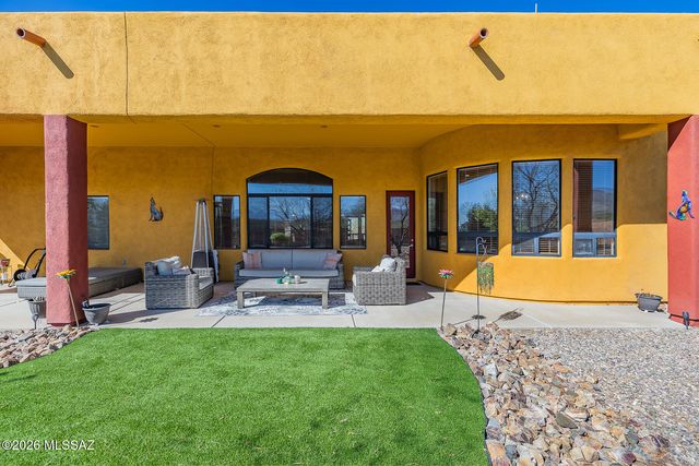 9350 E Still Springs Place, Vail, AZ 85641