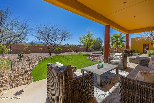 9350 E Still Springs Place, Vail, AZ 85641