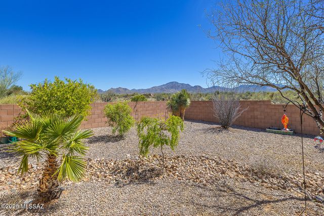 9350 E Still Springs Place, Vail, AZ 85641