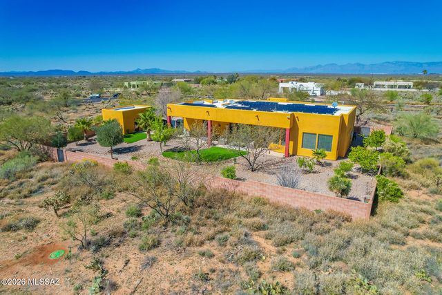 9350 E Still Springs Place, Vail, AZ 85641