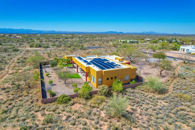 9350 E Still Springs Place, Vail, AZ 85641